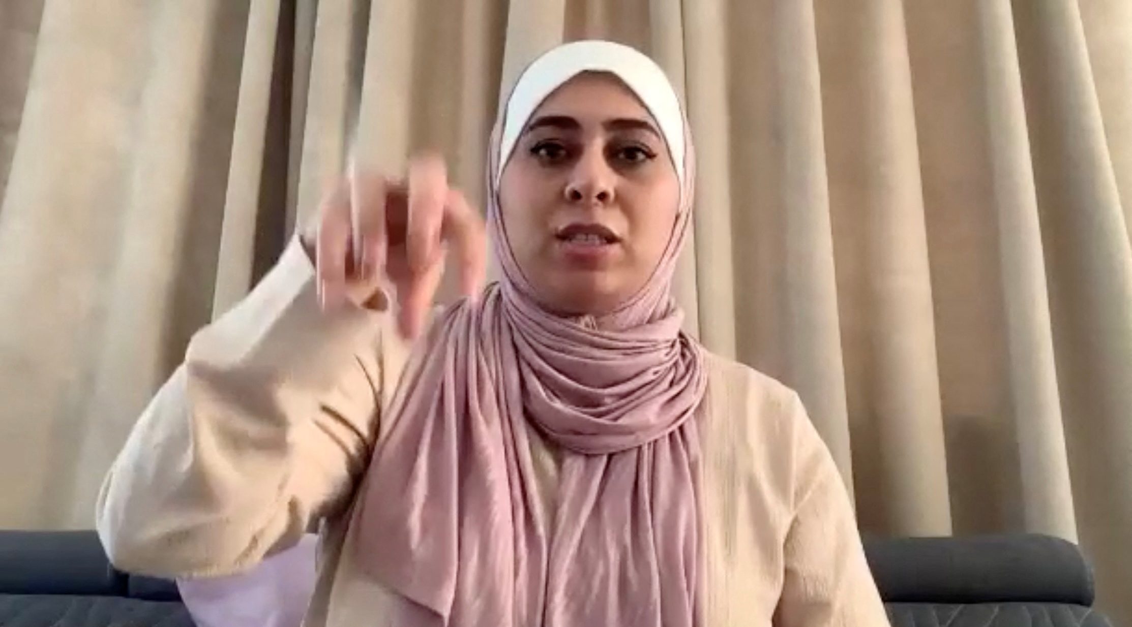 صبا جعفراوي خضعت لعلاج خصوبة بمركز البسمة الذي دمره الاحتلال/رويترز