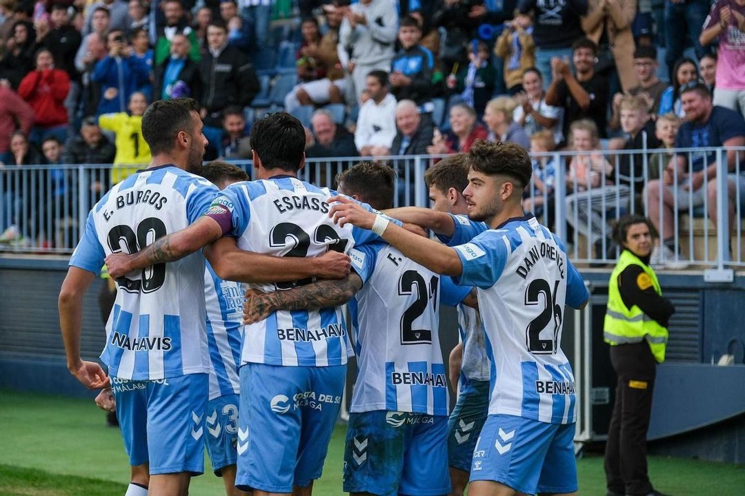 Instagram/ لاعب مالقا داني لورينزو يبيع قميصه مقابل 50 يورو