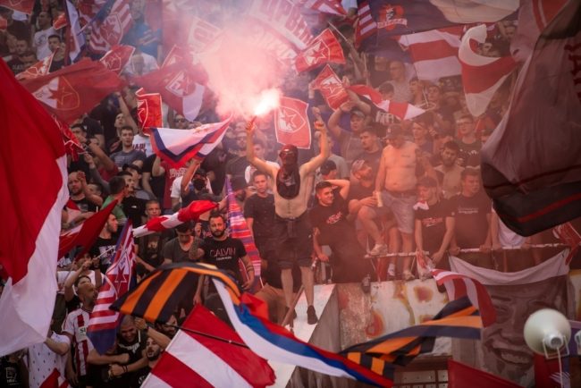 وصفه بأنه نادٍ “حقير مدعوم من الحكام”.. بيان صادم من ألتراس باريس سان جيرمان قبل لقاء برشلونة في دوري الأبطال