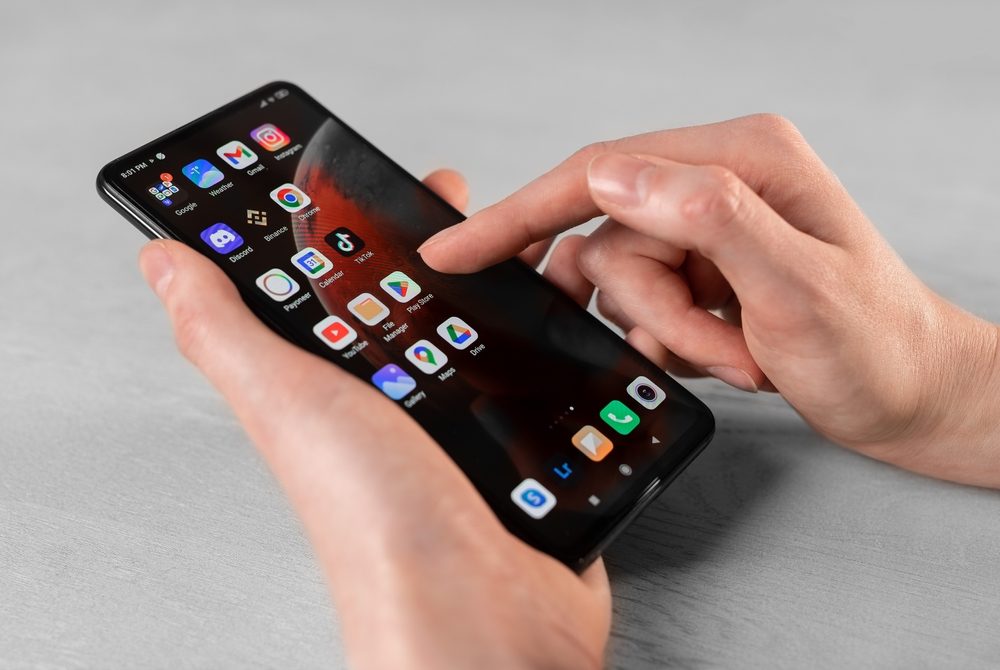 <strong>مشاركة التطبيقات باستخدام SHAREit- المصدر: shutterstock </strong>