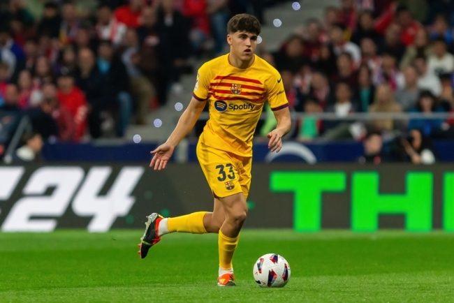 باو كوبارسي مستقبل دفاع إسبانيا.. هل يصبح “بيكيه الجديد” أم يستنزفه برشلونة؟!