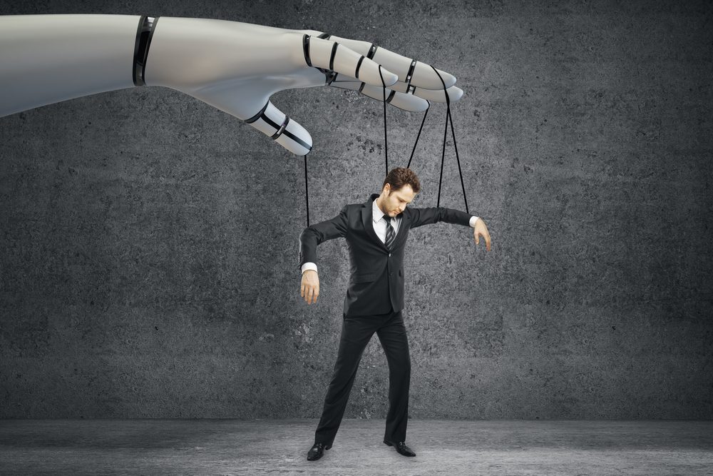 فقدان الحرية والإنسانية من أجل التطور..كيف تنبأت رواية "عالم جديد شجاع" بواقعنا اليوم؟