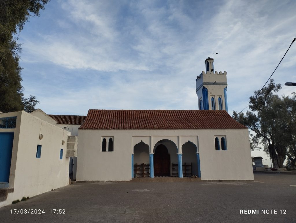 مسجد طارق بن زياد في المغرب