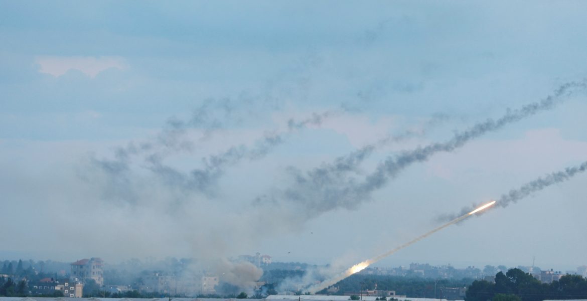 الإنكار والازدراء وعدم جمع المعلومات.. “هآرتس”: هذه أسباب الفشل الاستخباراتي الإسرائيلي في 7 أكتوبر