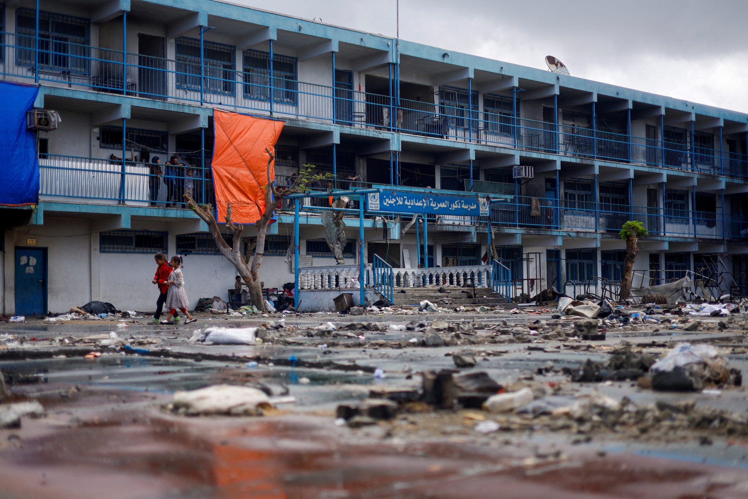 مبادرة الصف التعليمي عام آخر بلا تعليم.. كيف دمّرت إسرائيل التعليم في غزة؟.. وهذه أبرز الحيل أمام الغزيين