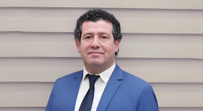 من أمهر جراحي فلسطين.. من هو الطبيب عدنان البرش الذي استشهد في سجون الاحتلال نتيجة التعذيب؟