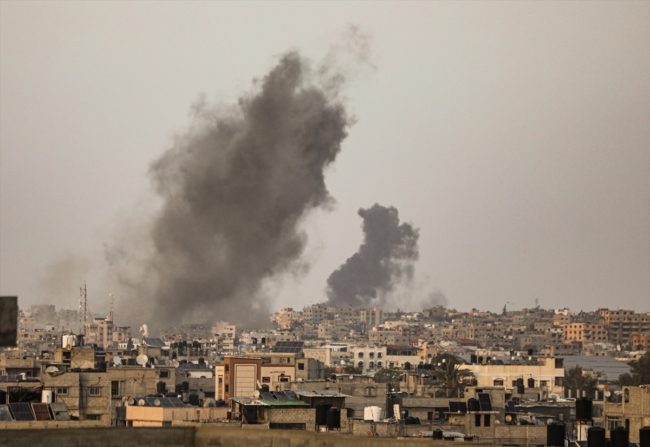 8 مجازر جديدة بغزة خلال 24 ساعة.. والاحتلال يعلن إصابة ضابط برتبة عميد خلال معارك مع المقاومة