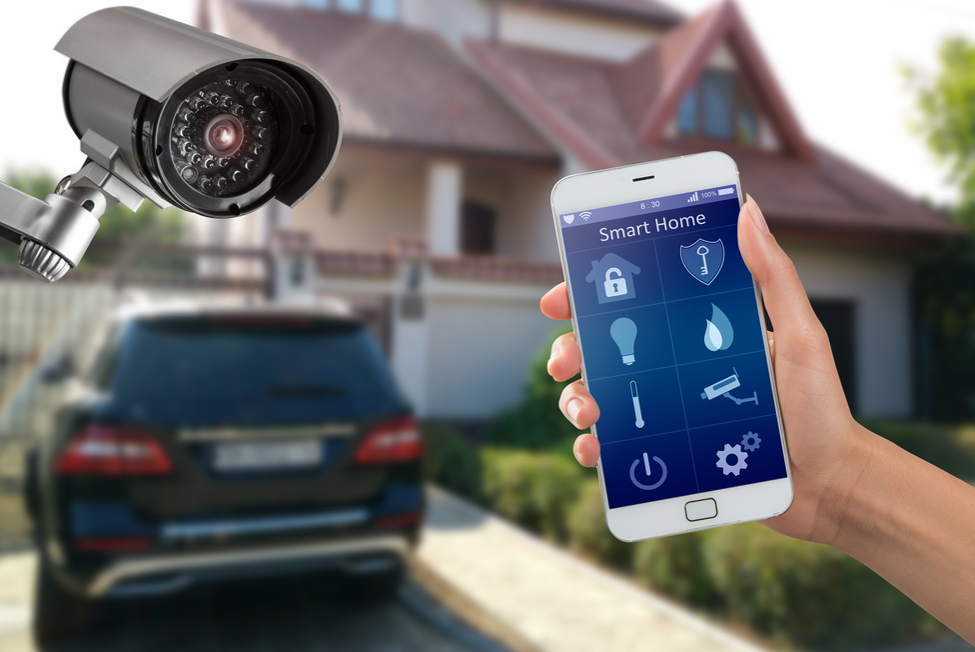 كاميرات مراقبة منزلية