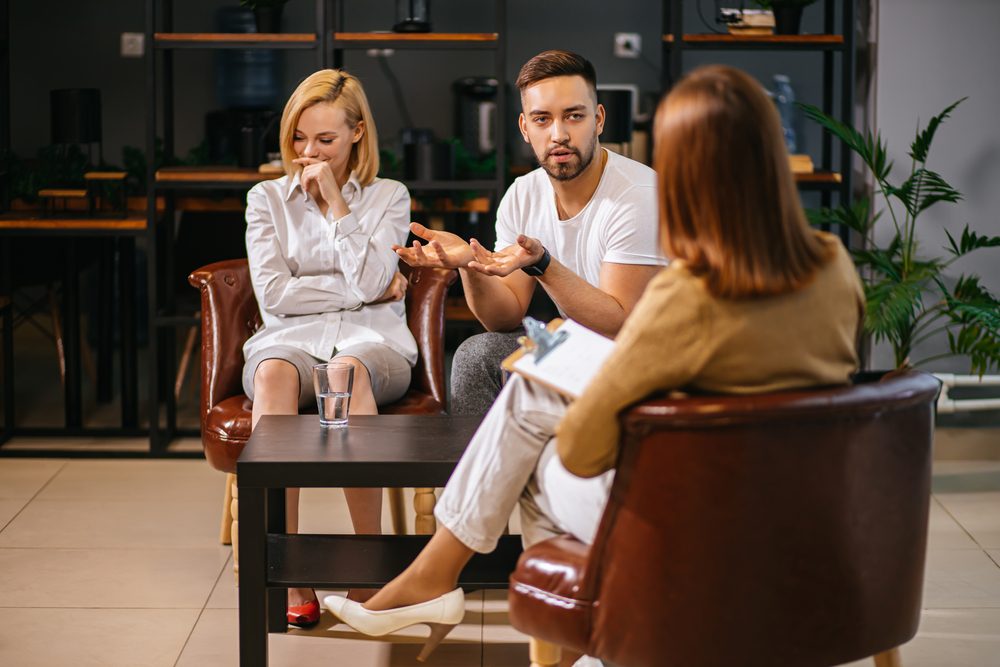 خبراء العلاقات الزوجية| shutterstock