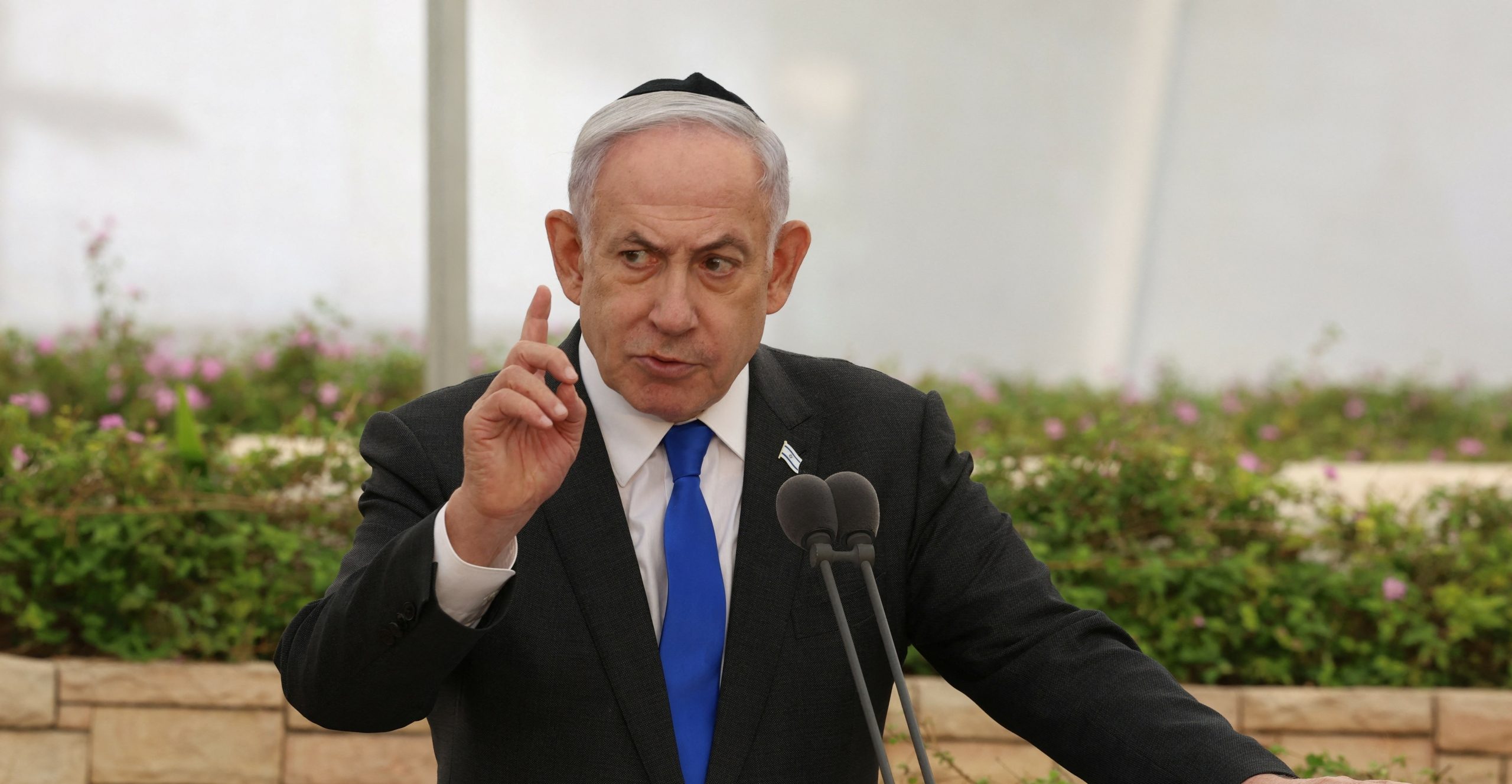 نتنياهو يتوقع نهاية القتال العنيف بغزة قريباً.. فهل أوشك على تحقيق أهدافه، أم أنها هزيمة غير معلنة؟