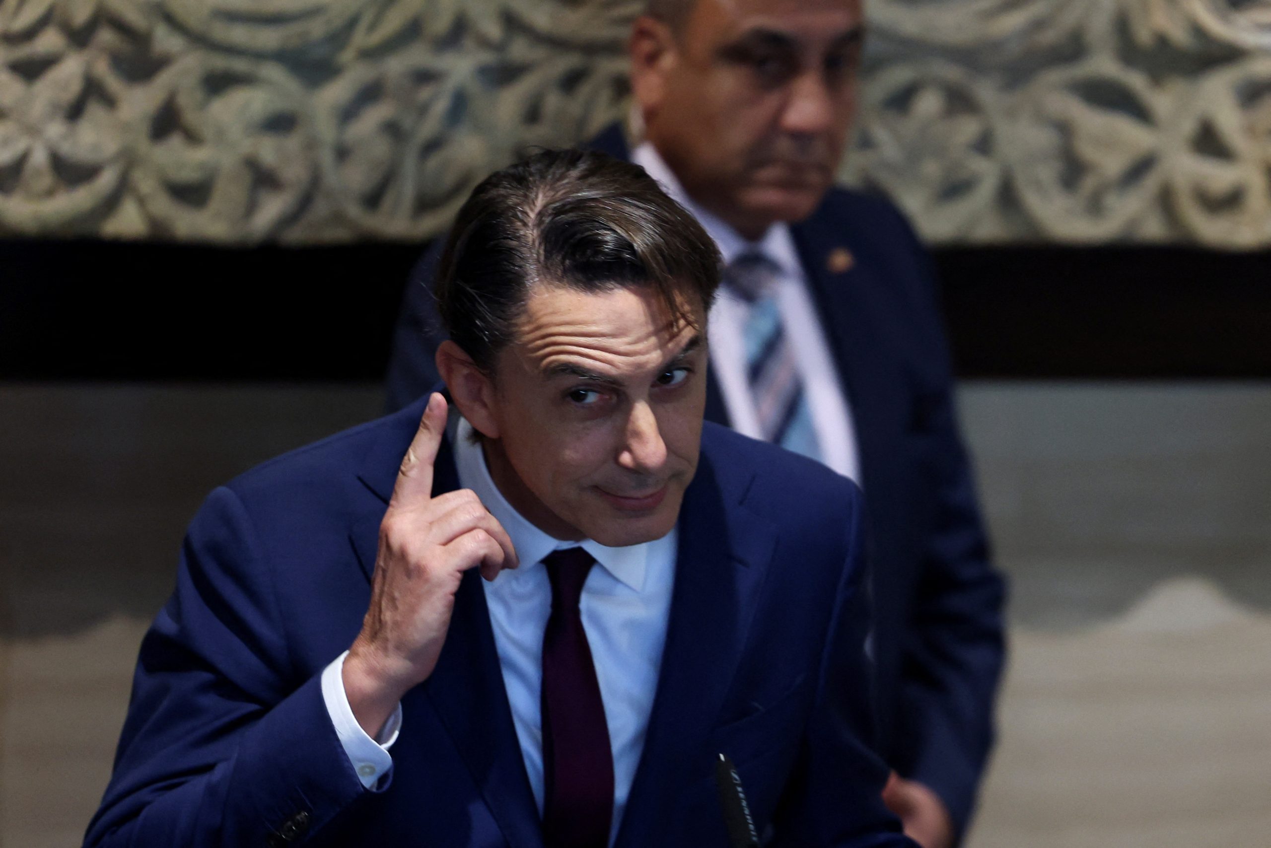 “إكسيوس”: اجتماع نتنياهو وهوكشتاين “كان سيئاً”.. مبعوث واشنطن وصف ادعاءات رئيس وزراء الاحتلال بـ”الكذب” 