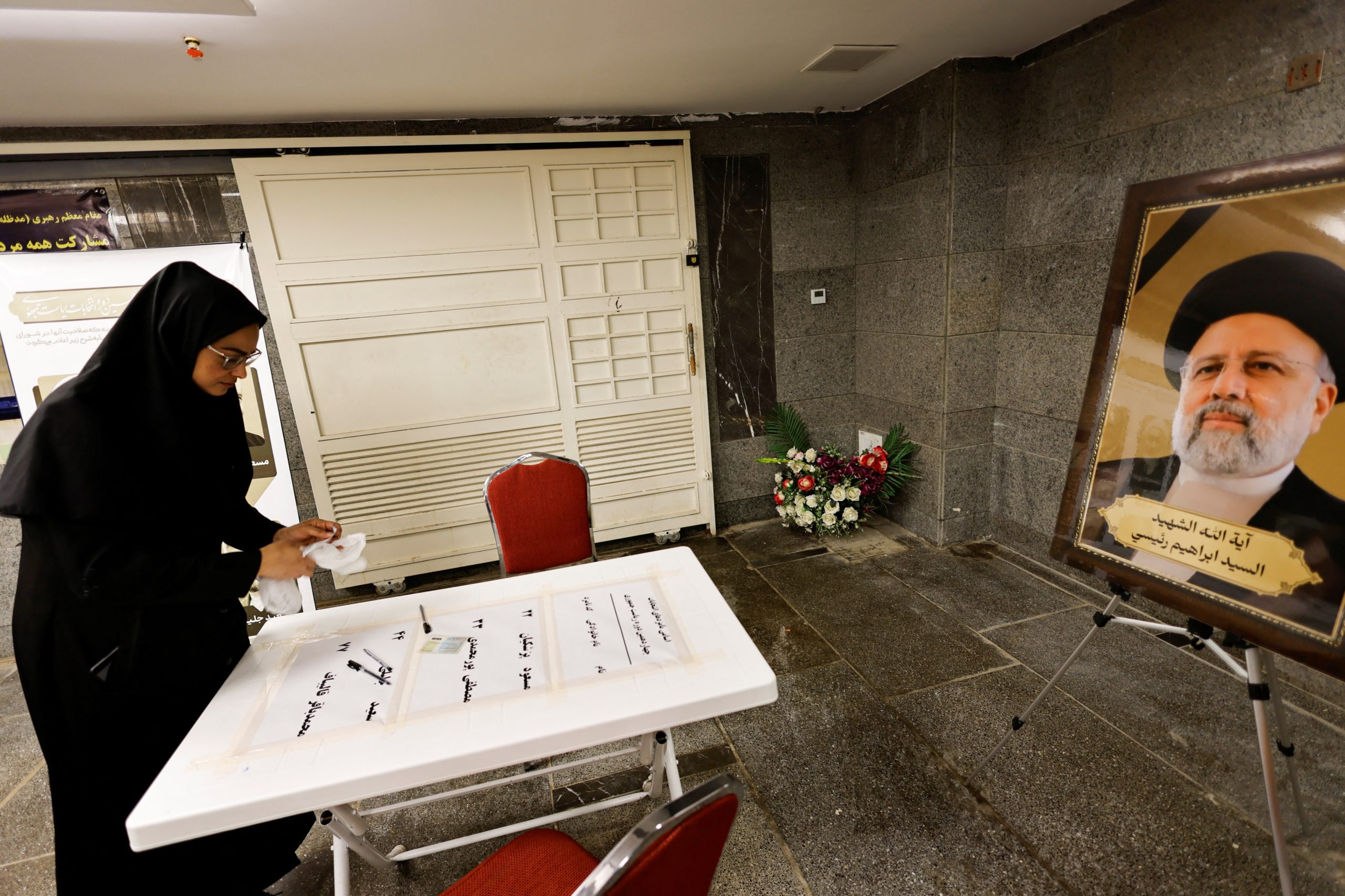 سيناريوهات انتخابات إيران 2024