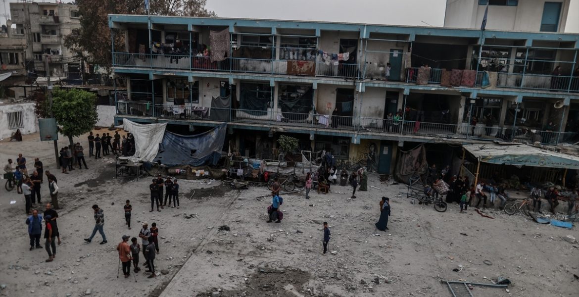 الإعلام الحكومي بغزة يفنّد مزاعم إسرائيل حول قتلها 17 عنصراً من المقاومة بالنصيرات.. بينهم أحياء ومهاجرون