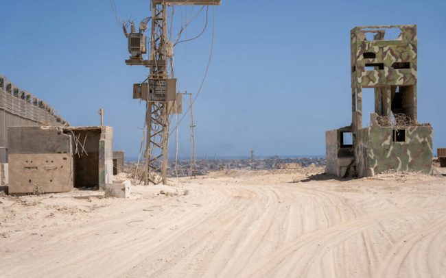 وزيرة إسرائيلية تُهدد بتفكيك الحكومة إذا انسحب الجيش من محور فيلادلفيا ونتساريم: نتنياهو يعرف ذلك