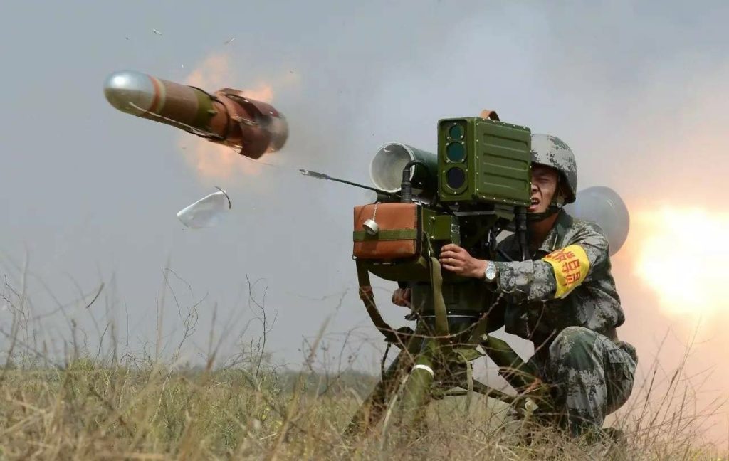 صاروخ السهم الأحمر