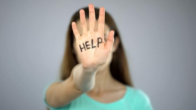 لا تستطيع اتخاذ القرارات في حياتك حتى وإن كانت بسيطة؟ احذر قد تكون مصاباً بـ”الديسيدوفوبيا” وهذه هي أعراضها