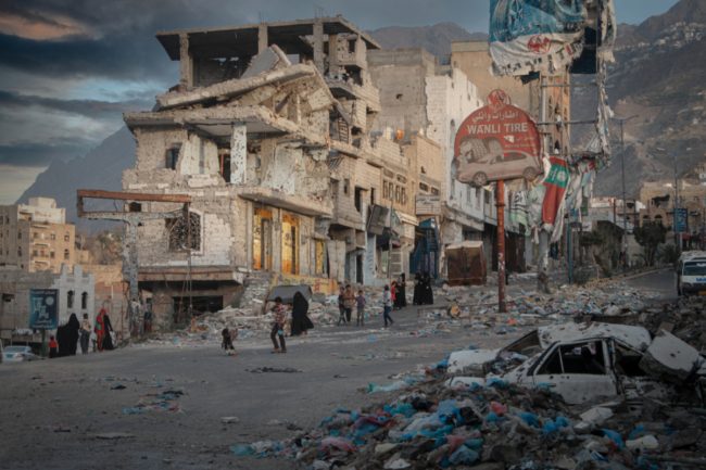 الصراع في اليمن والصومال: التحديات المتشابكة وآفاق الاستقرار السياسي