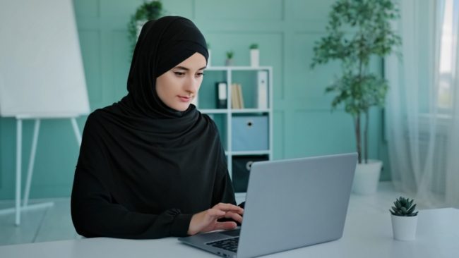 هل نحن مطالبون بالنتيجة أم بالعمل في الفكر الإسلامي؟