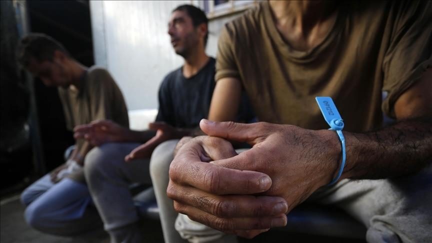 الأسرى يتعرضون لكافة أنواع التعذيب في سجون الاحتلال/الأناضول