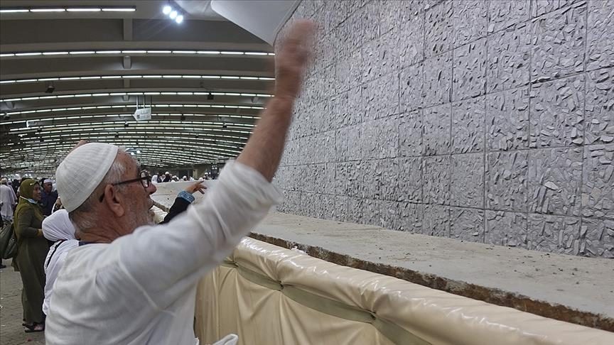 رمي جمرة العقبة