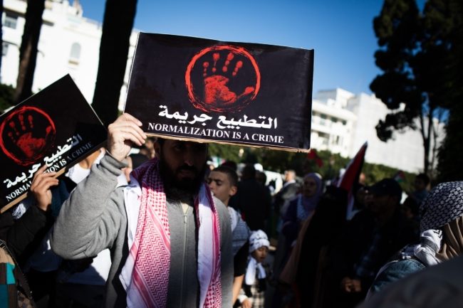 بعد رفض إسبانيا استقبالها.. مغاربة يحذرون من رسو سفينة تحمل وقوداً لطائرات حربية إسرائيلية بموانئ المملكة