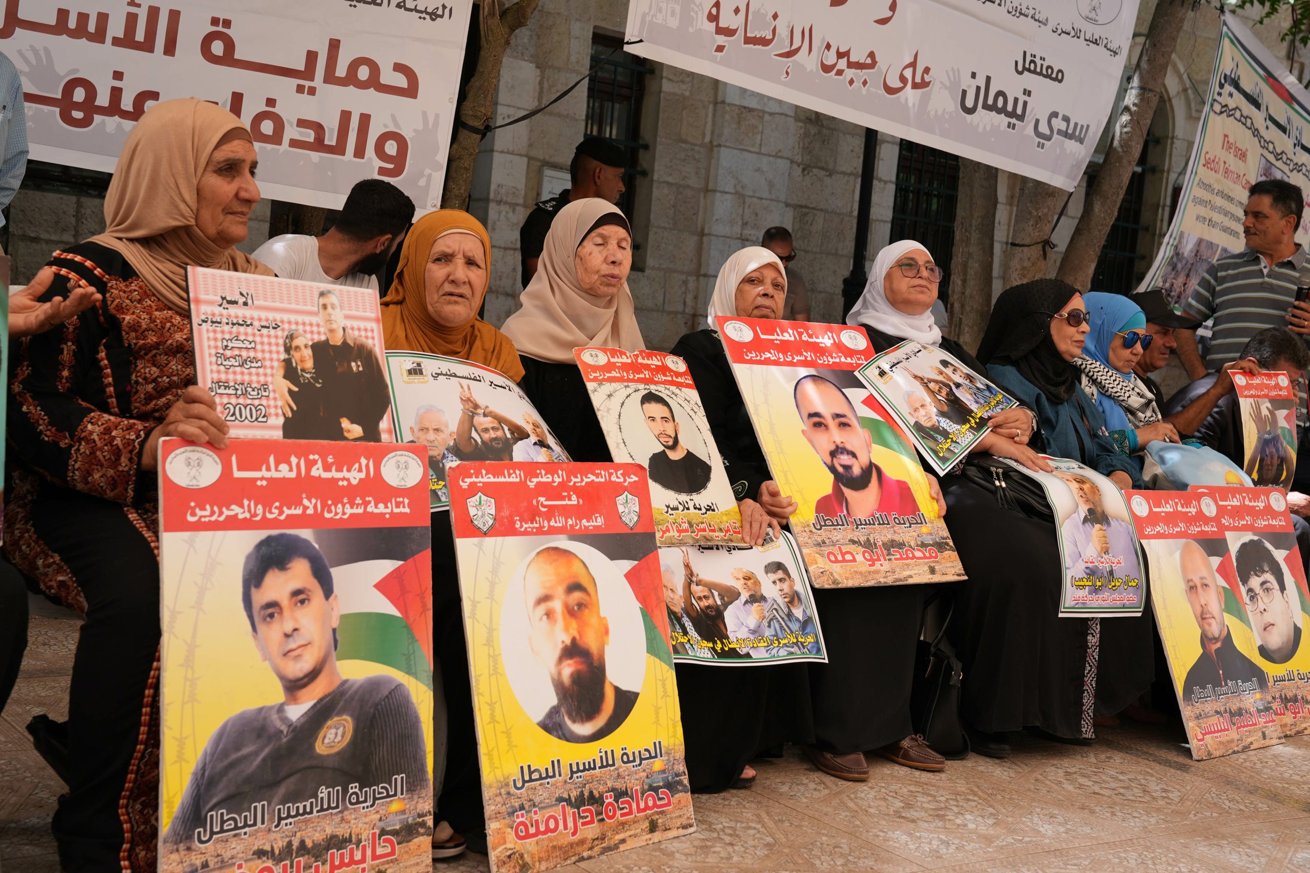 حالة أسرى فلسطينيين أفرج عنهم الاحتلال تثير تفاعلاً… هكذا ظهروا بعد 9 أشهر من الاعتقال