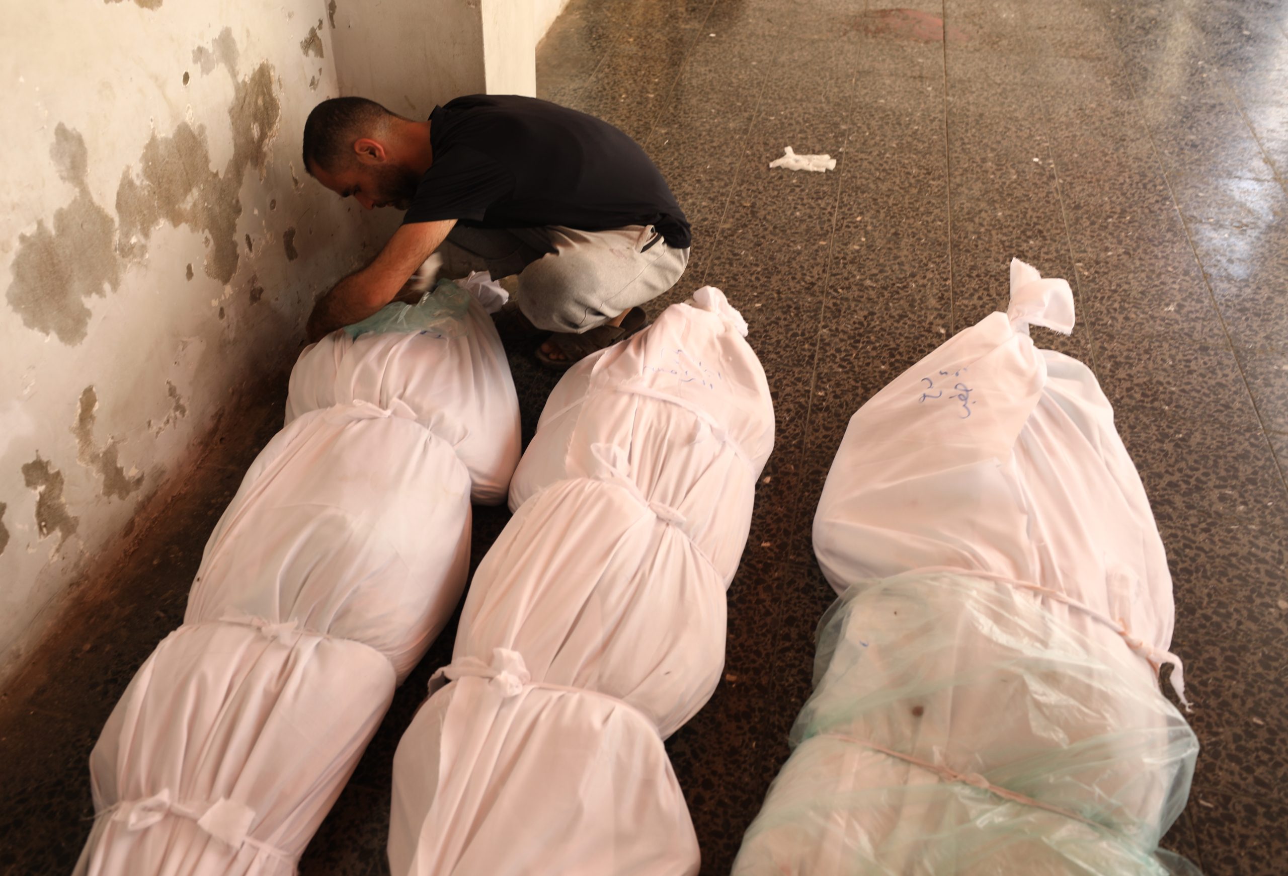 إدانات عربية لمجزرة مواصي خان يونس.. وقطر تطالب بتحرك دولي لوقف العدوان على الشعبِ الفلسطينيِّ