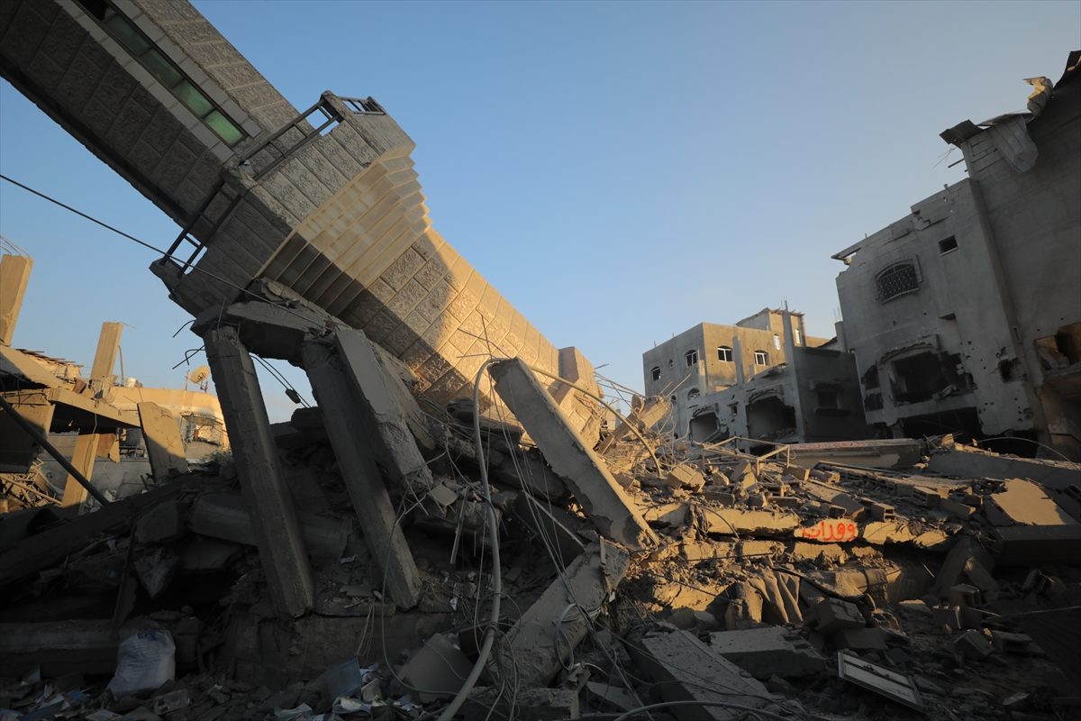 طائرات الاحتلال تدمر مسجداً