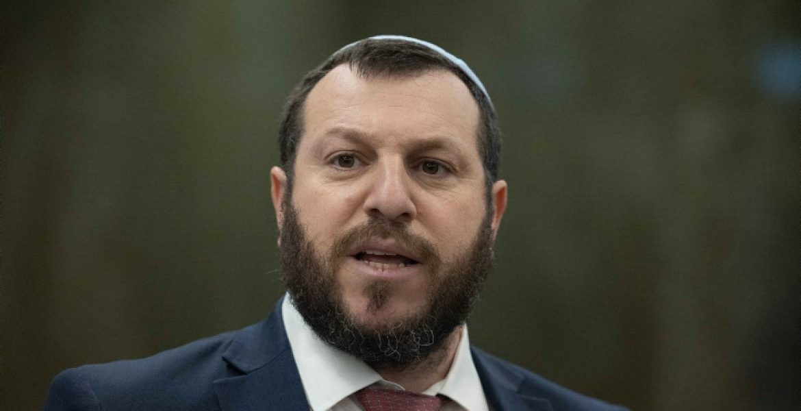 “الشعب يطالب بالاحتلال”.. وزير إسرائيلي يشارك منشوراً عبر “إكس” يدعو لغزو جزيرة سيناء في مصر