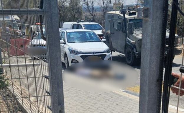 شخص يحمل الجنسية الكندية