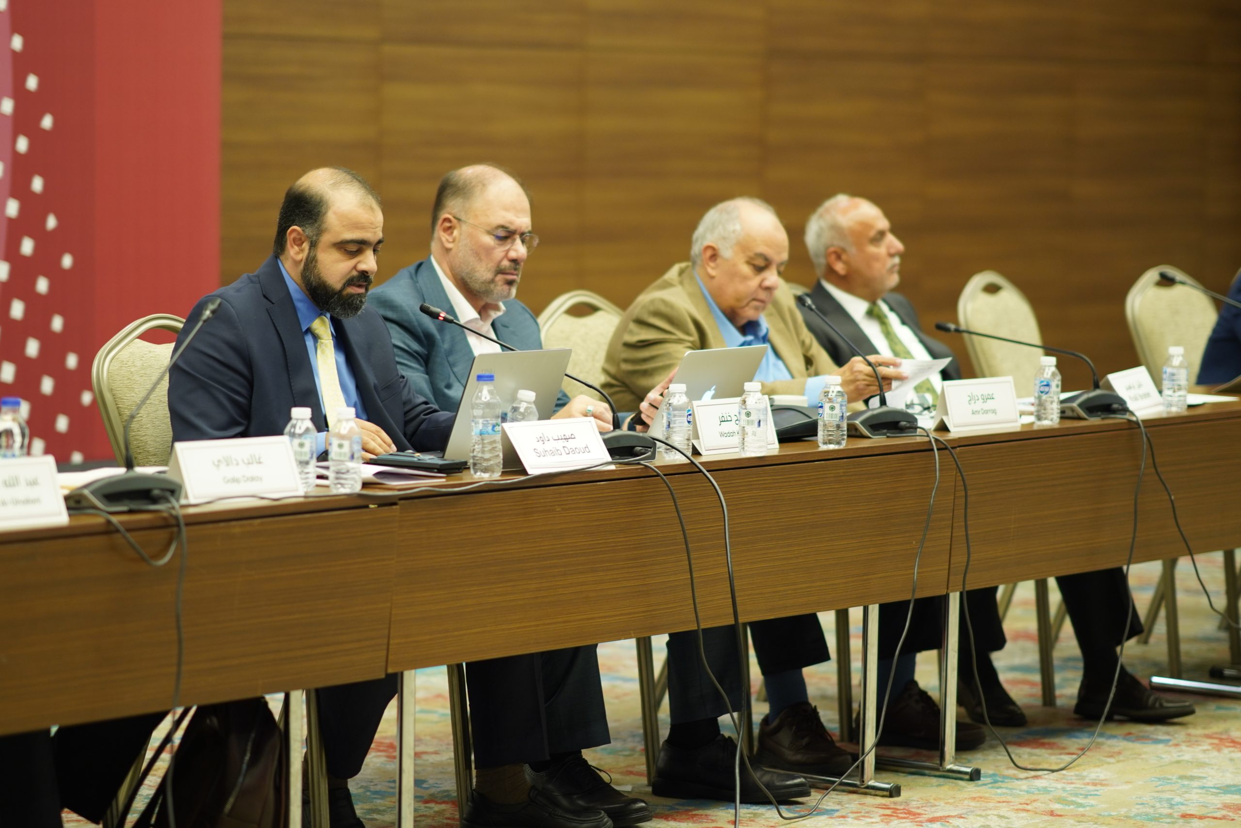 مؤتمر منتدى الشرق- عربي بوست