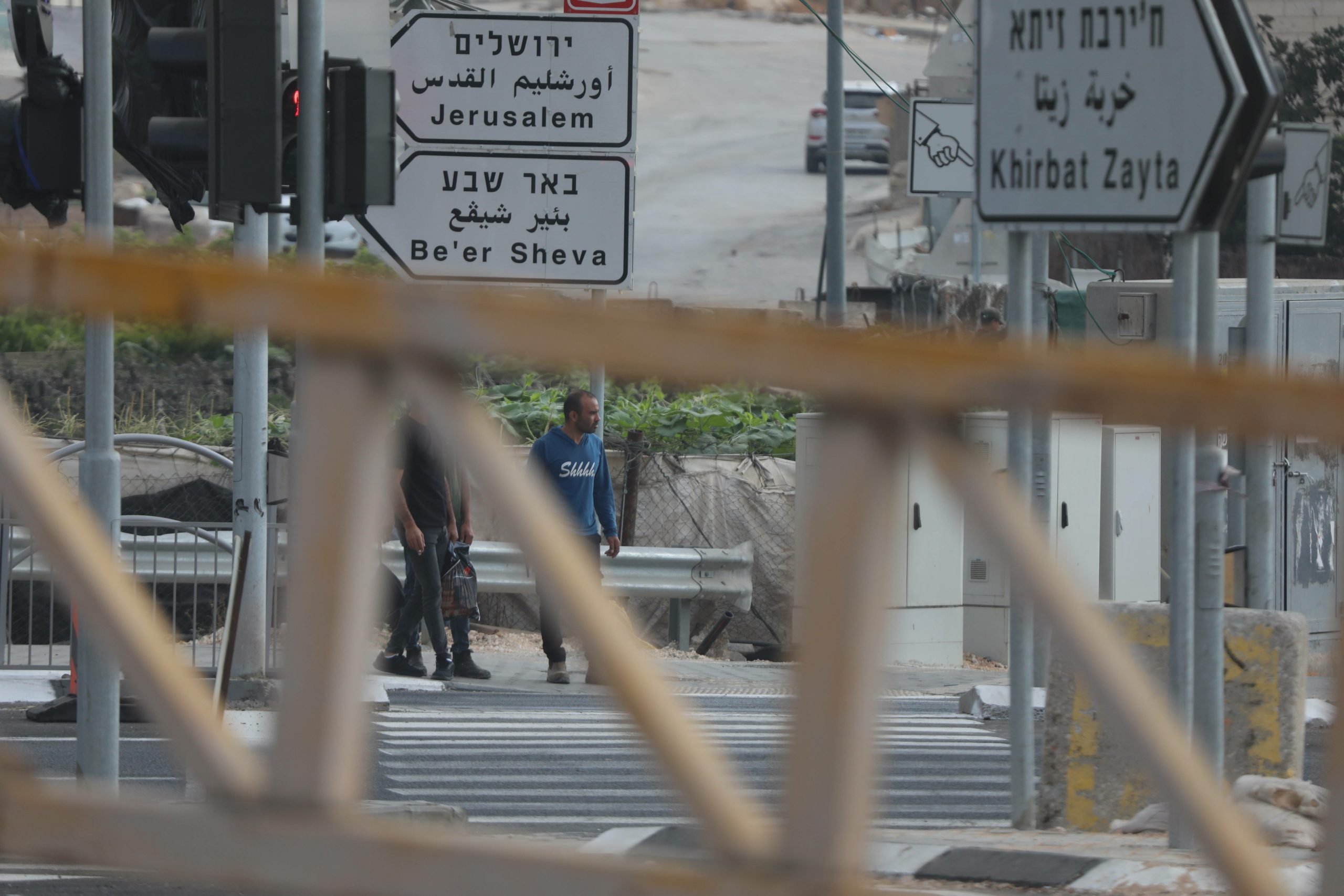 الرد القادم من جنوب الضفة وتوعد به “القسام”! ما الذي نعرفه عن العملية المزدوجة في “عتصيون”