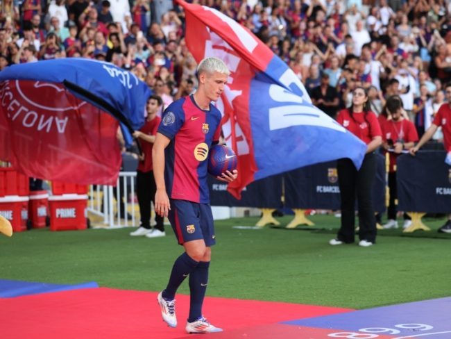 معذّب بايرن ميونخ الذي رفض “خيانة” إسبانيا.. من هو داني أولمو العائد إلى برشلونة بعد غياب 10 سنوات؟