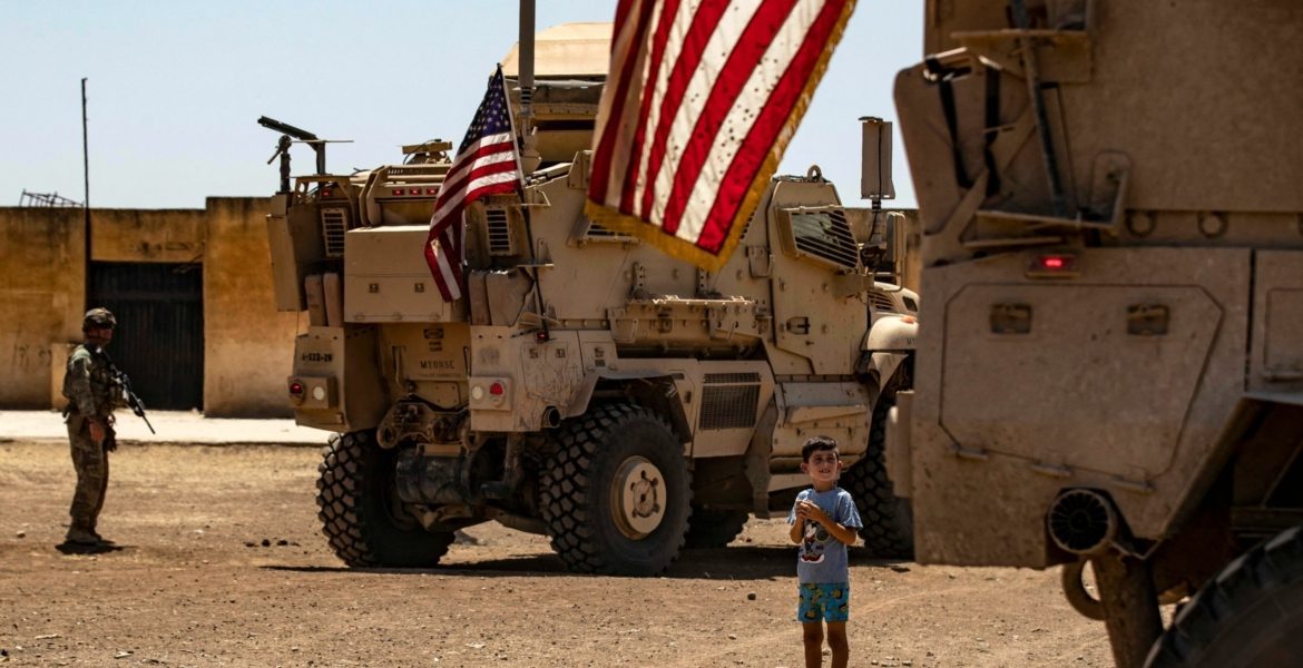 الهجوم الثاني خلال أسبوع بالمنطقة.. مسيّرة تستهدف القوات الأمريكية في “الرميلان” شمال شرقي سوريا