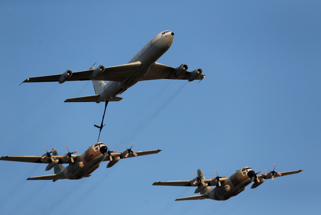 طائرات إسرائيلية بسماء الأردن