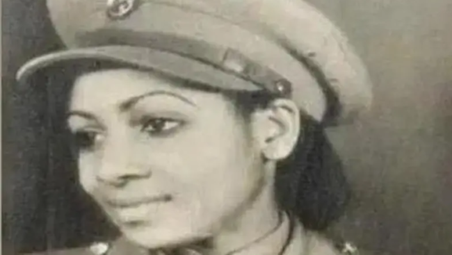 أول امرأة تلتحق بالجيش وتحارب في فلسطين عام 1948.. من هي ابتسامات عبدلله التي نعتها القوات المسلحة المصرية؟