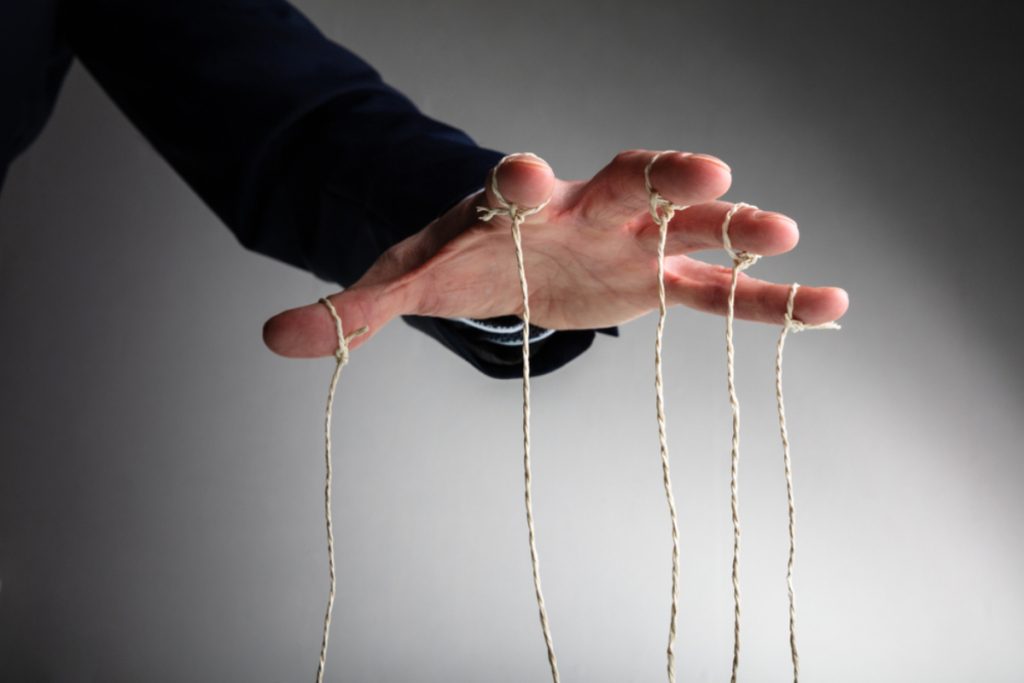 ما هي الدولة العميقة