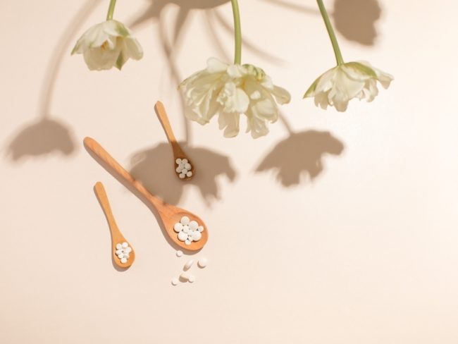 أبرزها الفيتامين “سي”.. فيتامينات تُساعدنا على الوقاية من أشعّة الشمس الضارّة في فصل الصيف