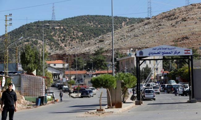 مقتل 5 جنود سوريين بقصف إسرائيلي على ريف دمشق.. الاحتلال استهدف موقعًا عسكريًا على الحدود مع لبنان