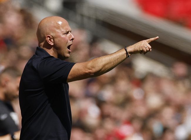 من لاعب بلا بطولات إلى أول مدرب هولندي في تاريخ ليفربول.. من هو آرني سلوت خليفة كلوب وعاشق غوارديولا؟