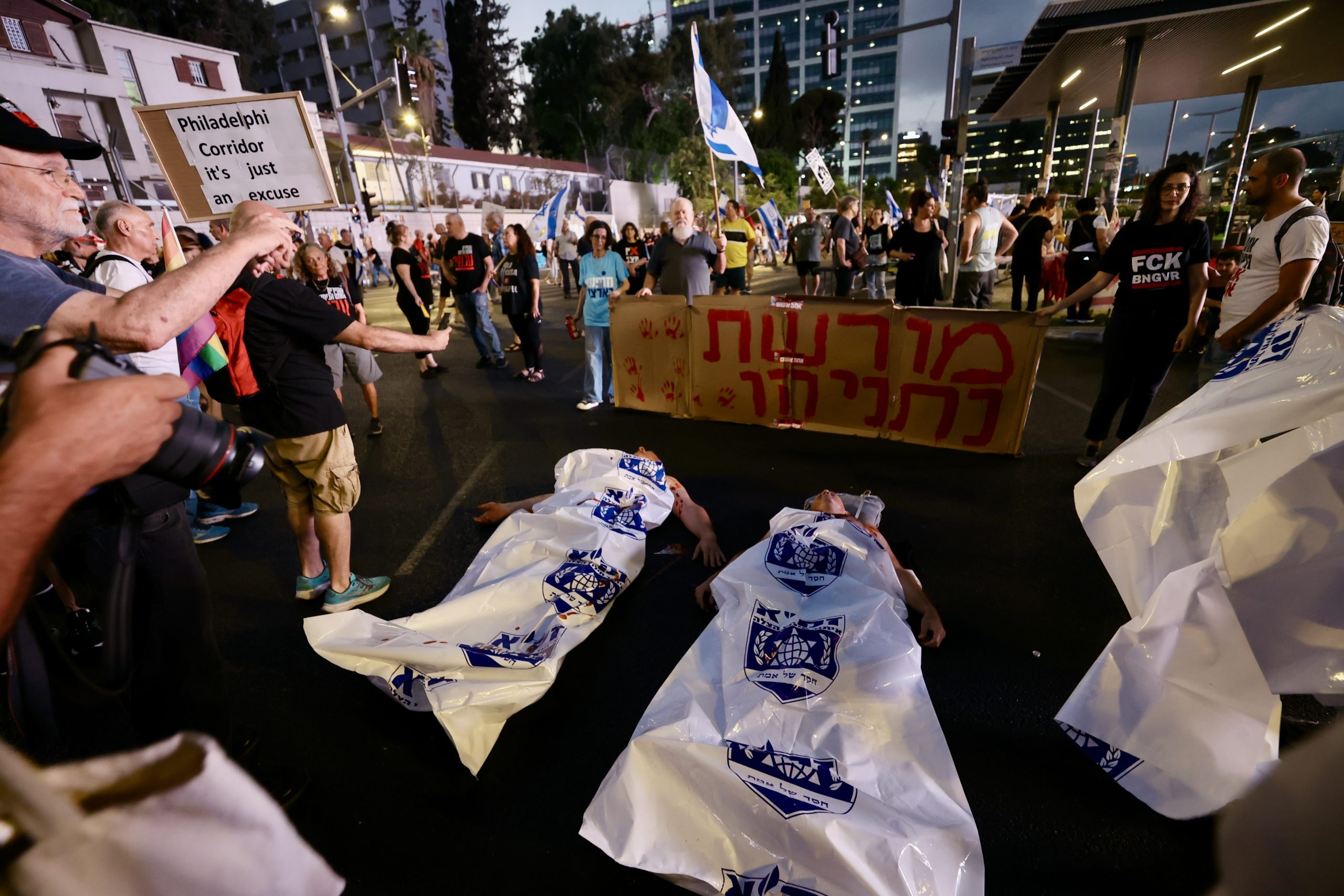 أسير إسرائيلي في تسجيلٍ قبل مقتله بغزة: حكومتنا تحاول قتلنا الواحد تلو الآخر (فيديو)