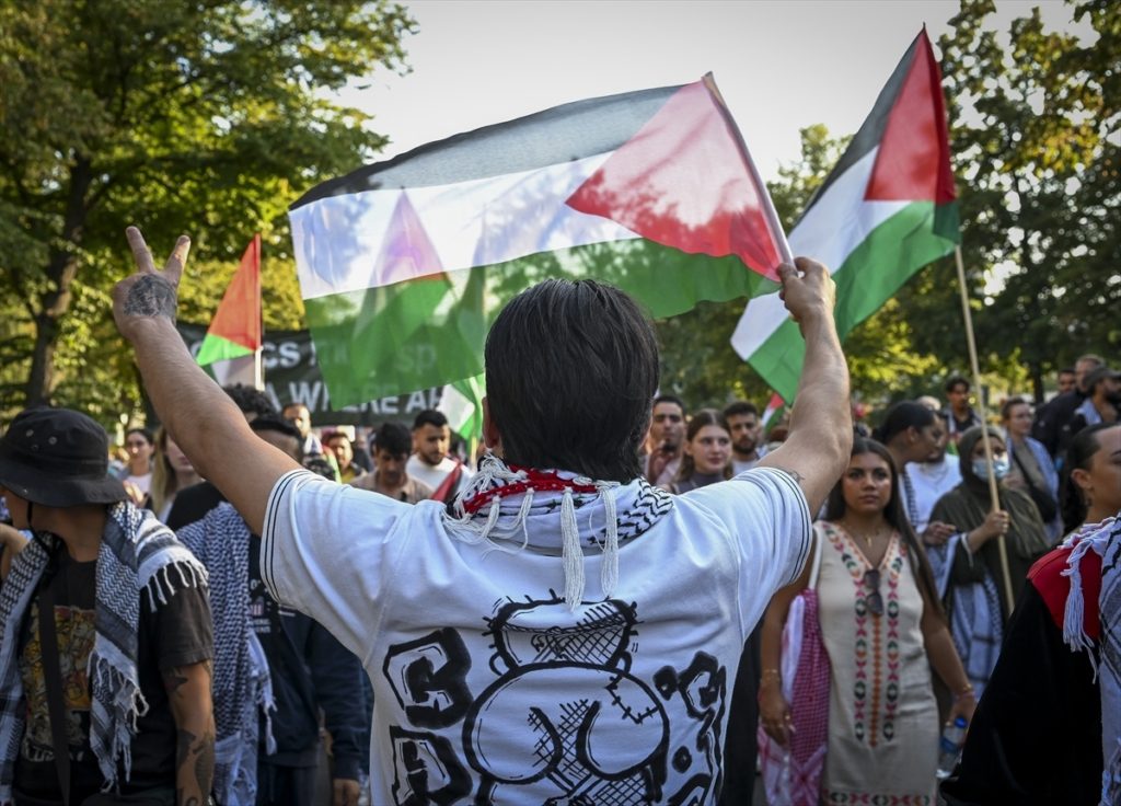 مظاهرات بدول أوروبية