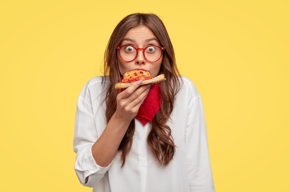 الأكل لأسباب عاطفية| shutterstock