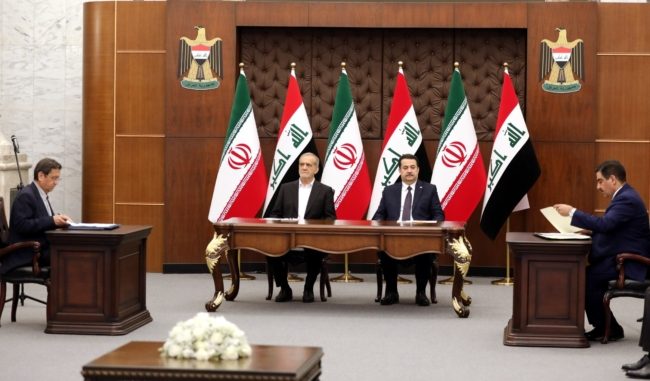 أول زيارة خارجية.. ما الرسائل التي يحملها بزشكيان أثناء زيارته العراق؟