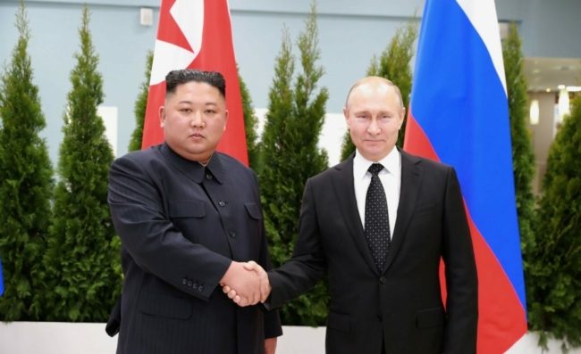 تحالف الشرق.. ماذا يعني دخول التعاون العسكري بين روسيا وكوريا الشمالية مرحلة جديدة؟