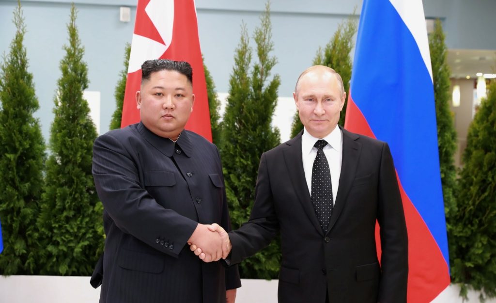 روسيا وكوريا الشمالية: تعاون عسكري جاد في مواجهة الهيمنة الغربية