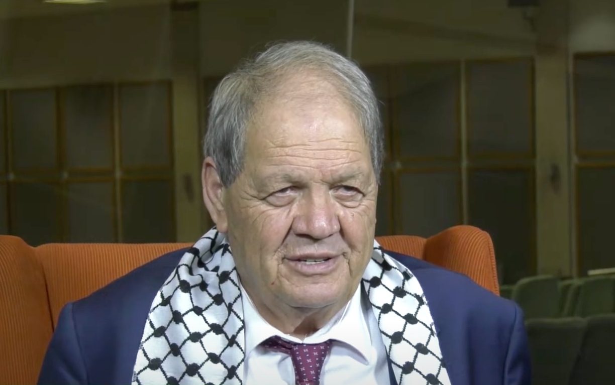 روحي فتوح الخليفة المؤقت لمحمود عباس رئيس السلطة الفلسطينية (يوتيوب)