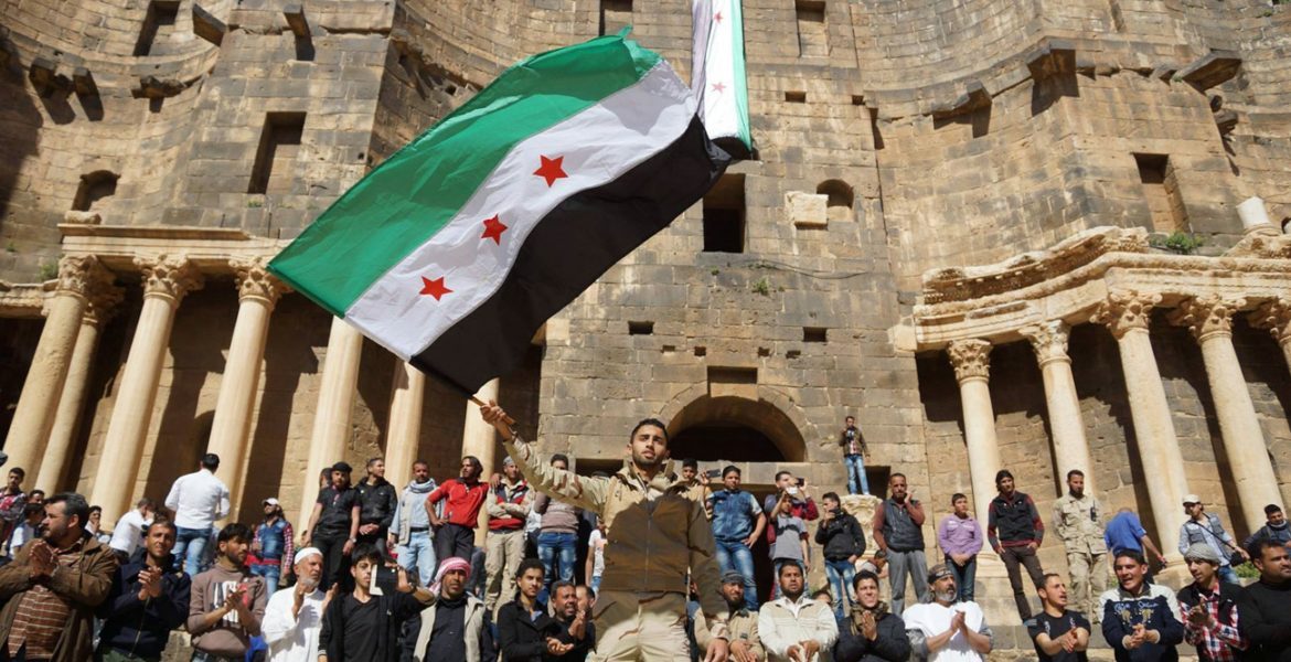 من الثورة إلى الدولة.. هذه أبرز التحديات الكبرى أمام سوريا جديدة 