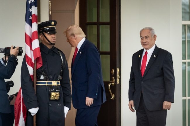 أضحوكة “حقوق الإنسان”.. لماذا سخر الإعلام الغربي من تقرير حقوق الإنسان الأمريكي؟