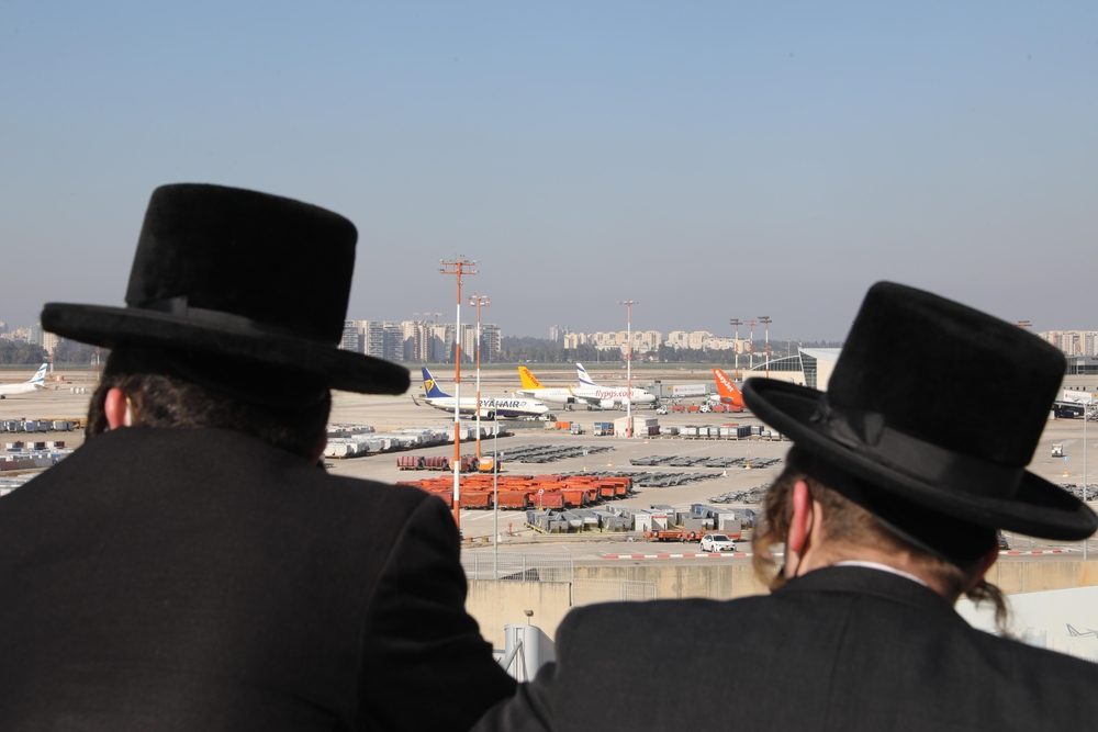 “أرض ميعاد أخرى”.. قلق في قبرص من زحف إسرائيليين للاستحواذ على أراضي الجزيرة